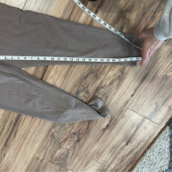 Girlfriend Collective Cocoon Heather Float Ultralight Legging - Picture 8 of 8